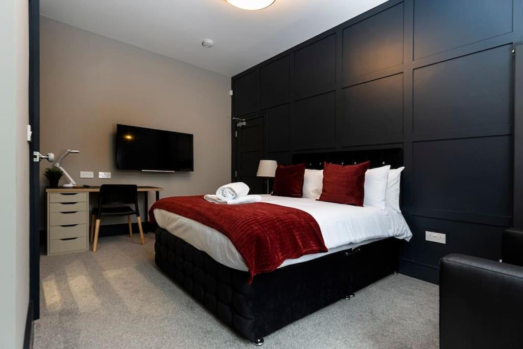 Bootique House - Luxury Group Accommodation In เวคฟิลด์ ภายนอก รูปภาพ